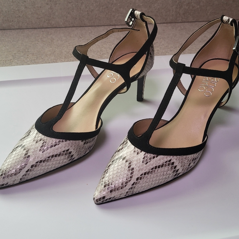 Brand New Franco Sarto Chic Black and White Pointed-Toe Heels Snakeskin Pattern